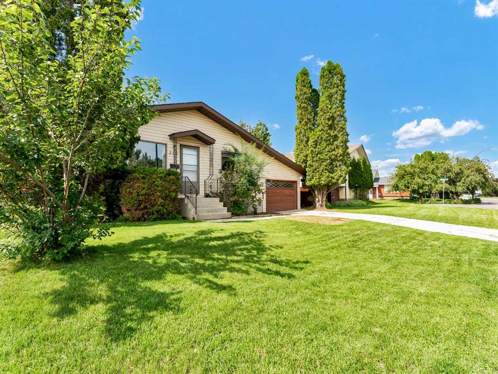 Third View of 339 Ross Glen Drive SE, Ross Glen, Medicine Hat, Alberta, T1B1Y3