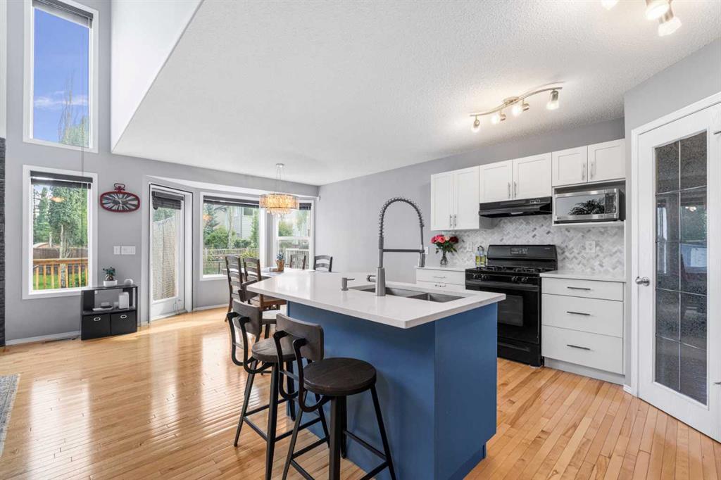Third View of 7911 Cougar Ridge Avenue SW, Cougar Ridge, Calgary, Alberta, T3H 5L3