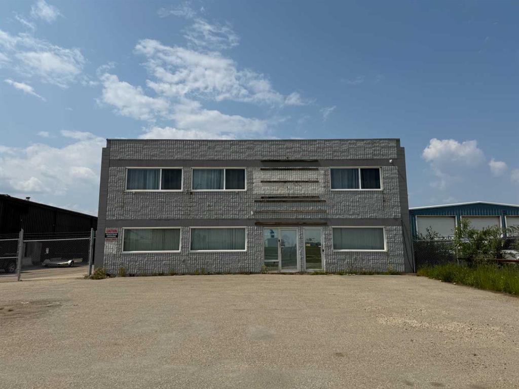 Third View of 9036 108 Street , Richmond Industrial Park, Grande Prairie, Alberta, T8V4C8