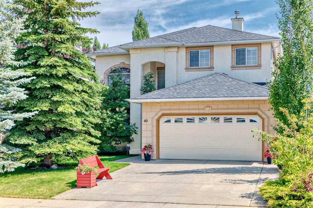 40 Royal Highland Court NW, A2246031, Alberta,