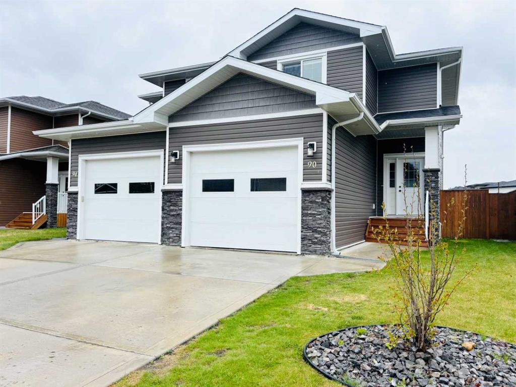 90 Ranchers Close , A2246072, Alberta,