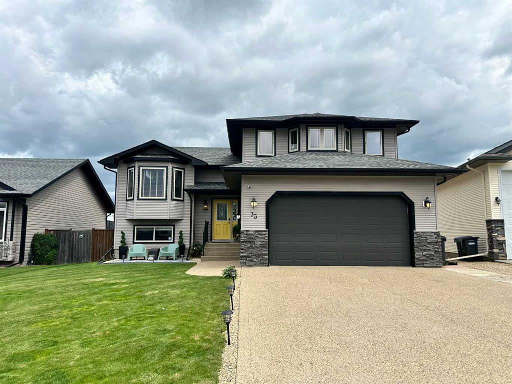33 Lindsay Crescent  , A2246073, Alberta,