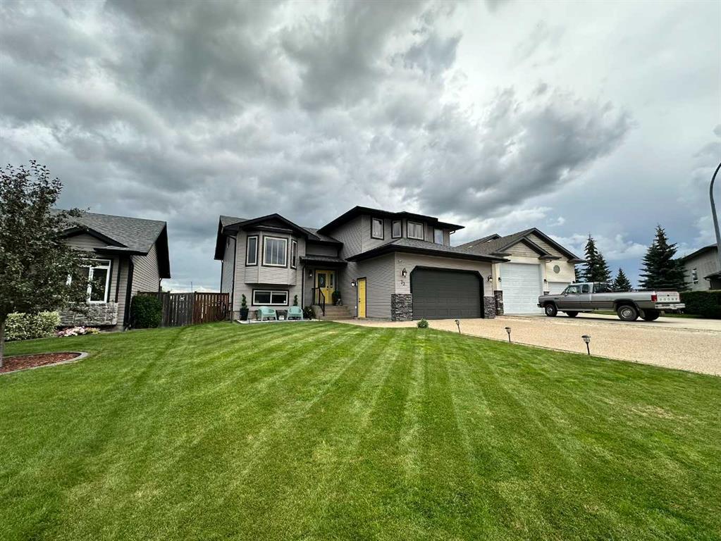 Fourth View of 33 Lindsay Crescent  , Lakeway Landing, Sylvan Lake, Alberta, T4S2R1