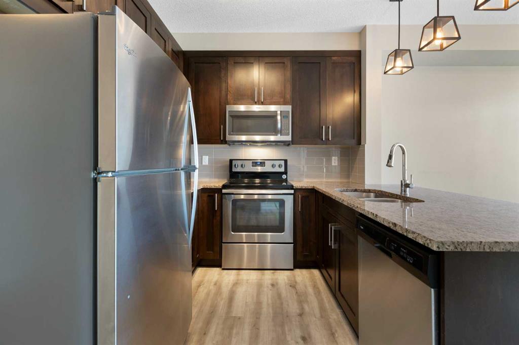 Fourth View of 406, 10 Walgrove Walk SE, Walden, Calgary, Alberta, T2X 4E3