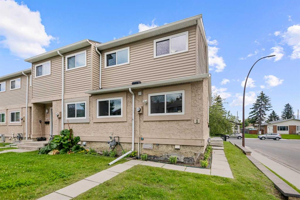 Fourth View of 1, 5520 1 Avenue SE, Penbrooke Meadows, Calgary, Alberta, T2A 5Z7