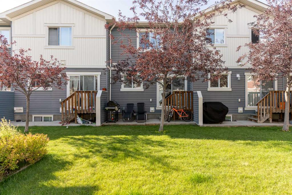 4, 233 Silkstone Road W, A2246210, Alberta,