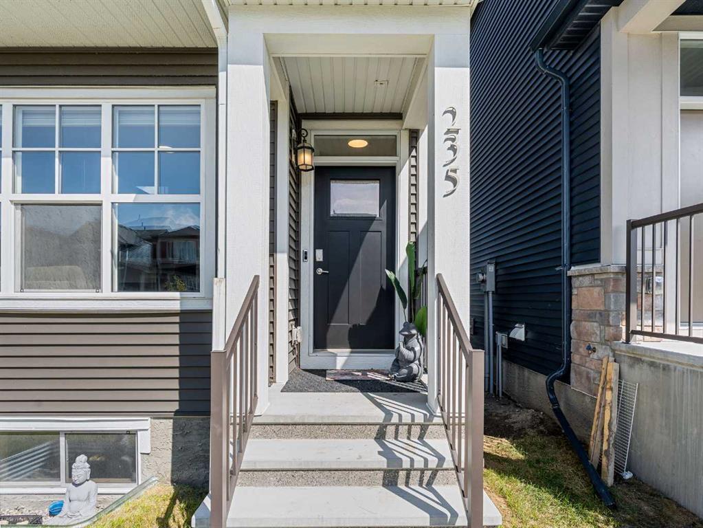 Fourth View of 235 Aquila Way NW, Glacier Ridge, Calgary, Alberta, T3R 1Z9