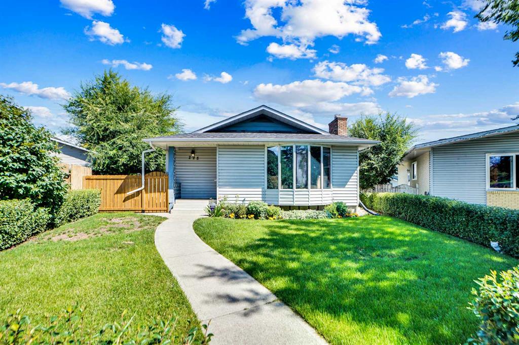 228 Foritana Road SE, A2246429, Alberta,