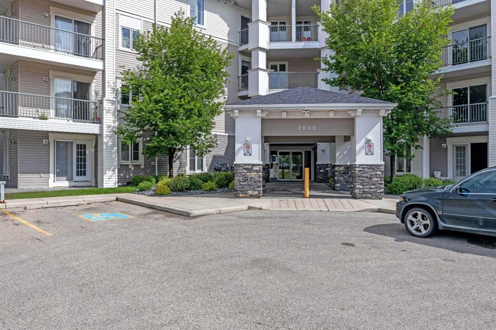 Third View of 2310, 333 Taravista Drive NE, Taradale, Calgary, Alberta, T3J 0H4
