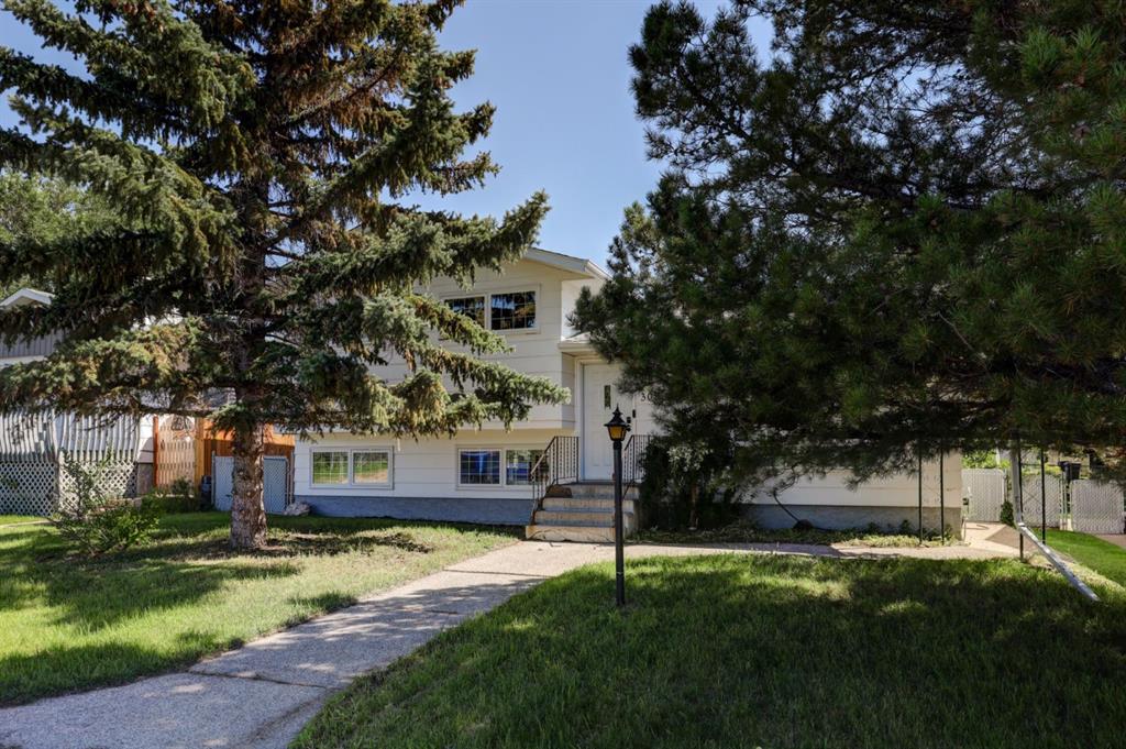 308 17 Street NW, A2246440, Alberta,