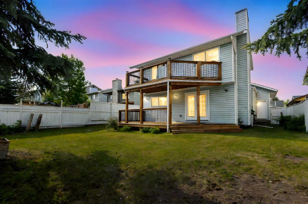 30 Pasadena Gardens NE, A2246456, Alberta,