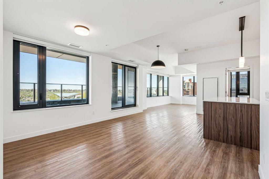 Fifth View of 1701, 730 2 Avenue SW, Eau Claire, Calgary, Alberta, T2P 1R8