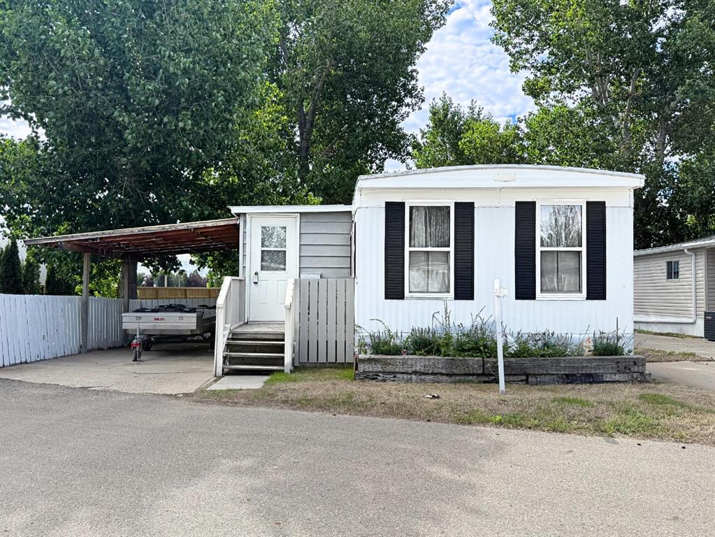 2, 4000 13 Avenue SE, A2246467, Alberta,