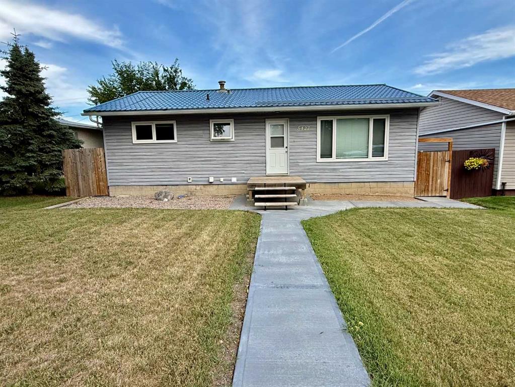 5427 49 Street , A2246474, Alberta,