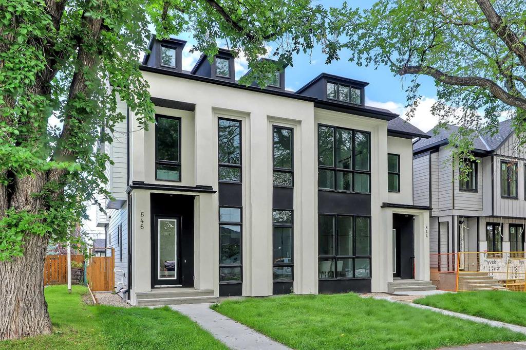 646 25 Avenue , A2246484, Alberta,