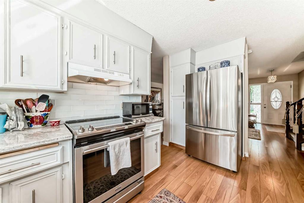 Fifth View of 440 Templeton Road NE, Temple, Calgary, Alberta, T1Y 4L9