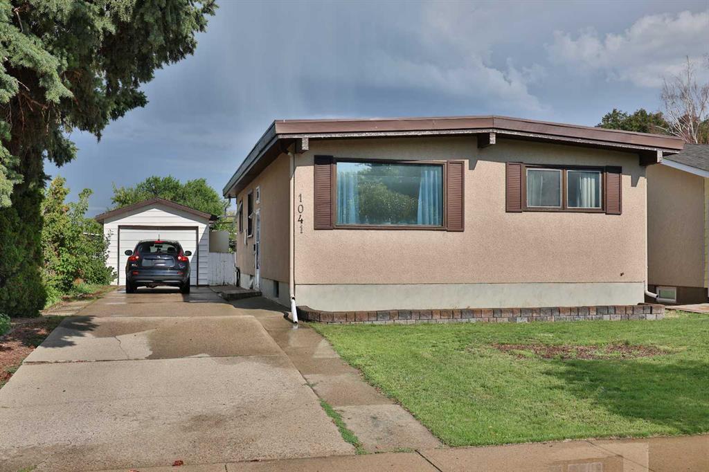 1041 Great Lakes Road S, A2246569, Alberta,