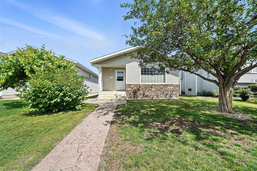 48 Elder Street , A2246578, Alberta,