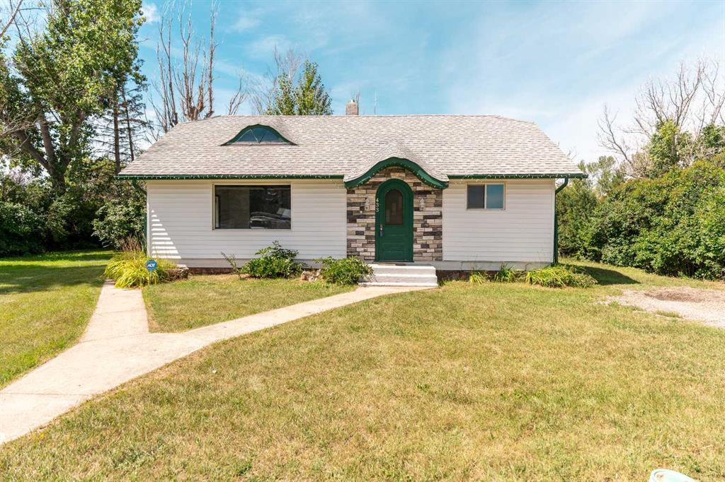 433 3 Street , A2246591, Alberta,