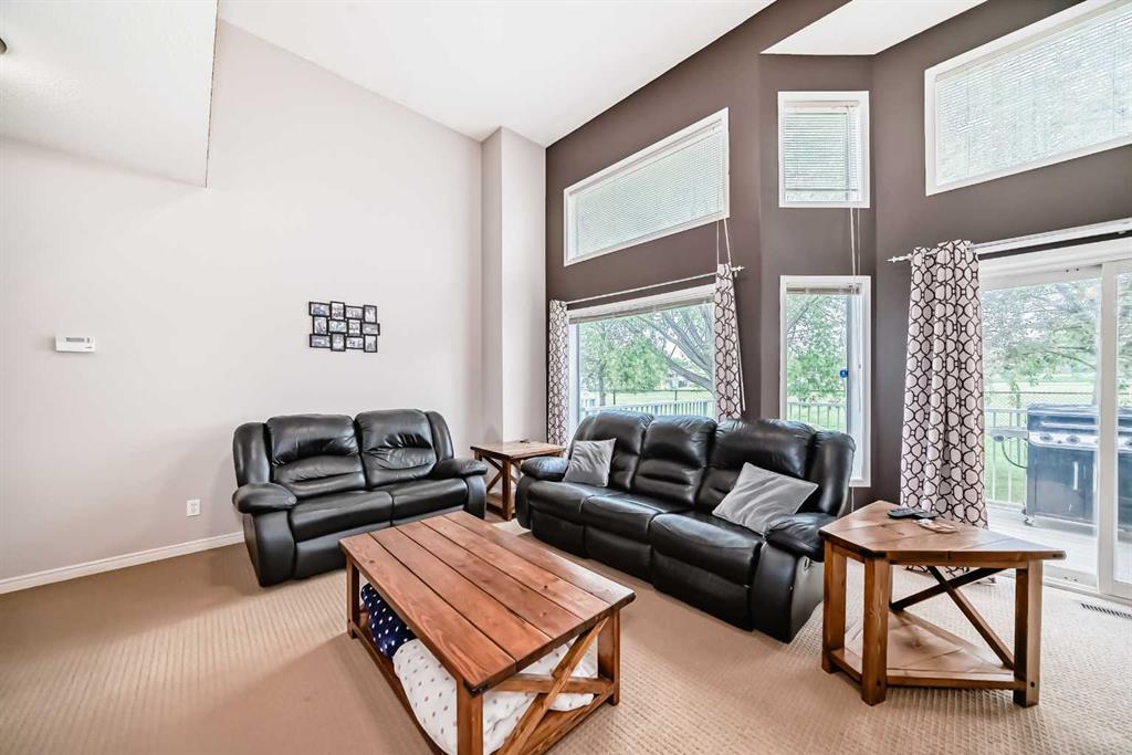 Fifth View of 104 Kingsland Court SW, Kingsland, Calgary, Alberta, T2V 0S2