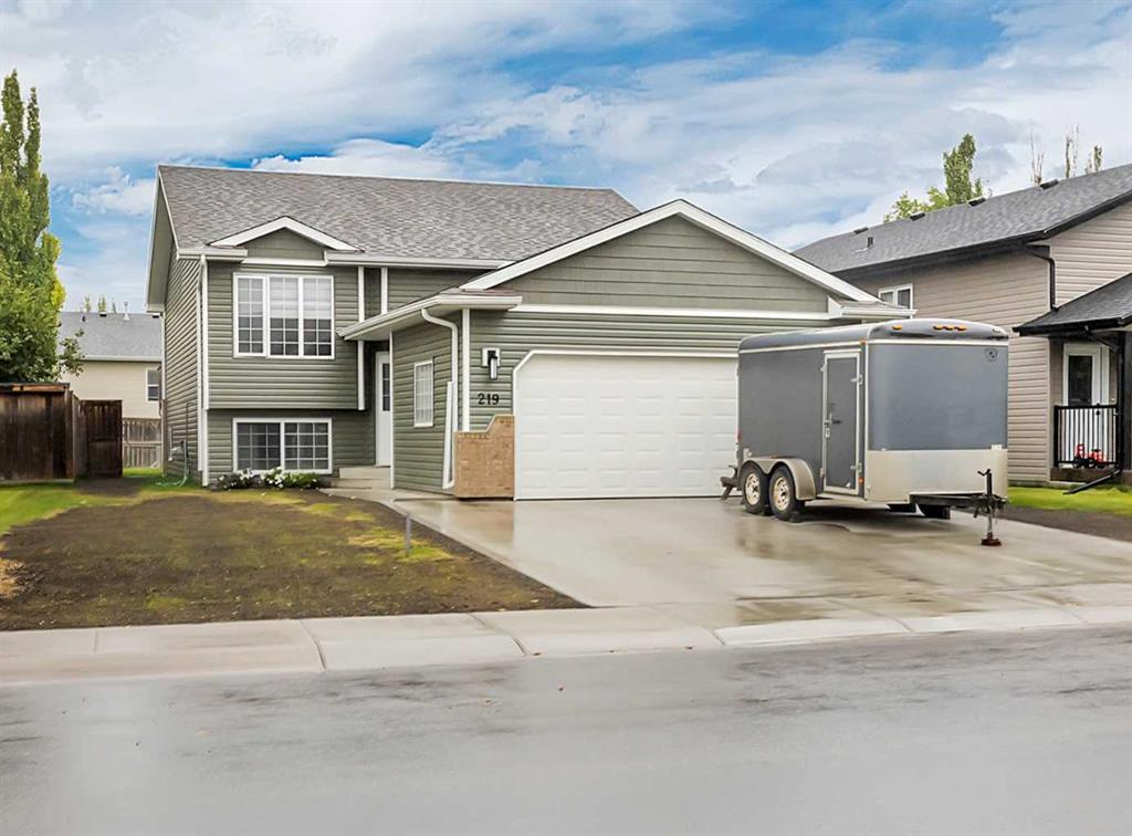 219 Lancaster Drive , A2246634, Alberta,