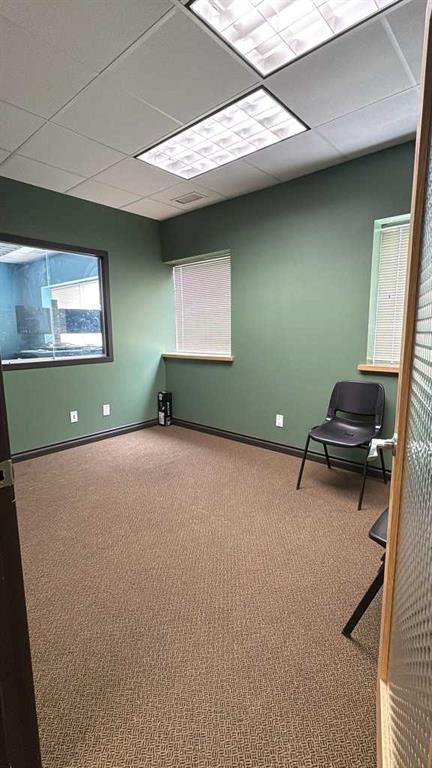 Second View of 221, 2770 3 Avenue NE, Meridian, Calgary, Alberta, T2A 2L5