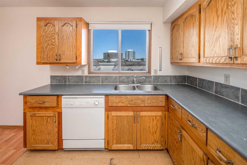 Fourth View of 508, 1540 29 Street NW, St Andrews Heights, Calgary, Alberta, T2N 4M1
