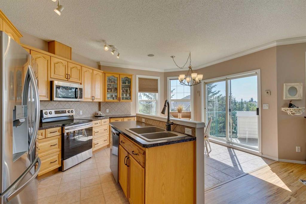 301, 78 Prestwick Gardens SE, A2246673, Alberta,