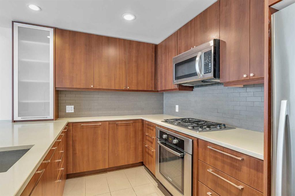 Third View of 1005, 1118 12 Avenue SW, Beltline, Calgary, Alberta, T2R 0P4