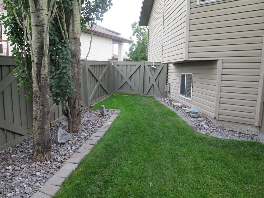 Fourth View of 12201 104A Street , Royal Oaks, Grande Prairie, Alberta, T8V 8C5