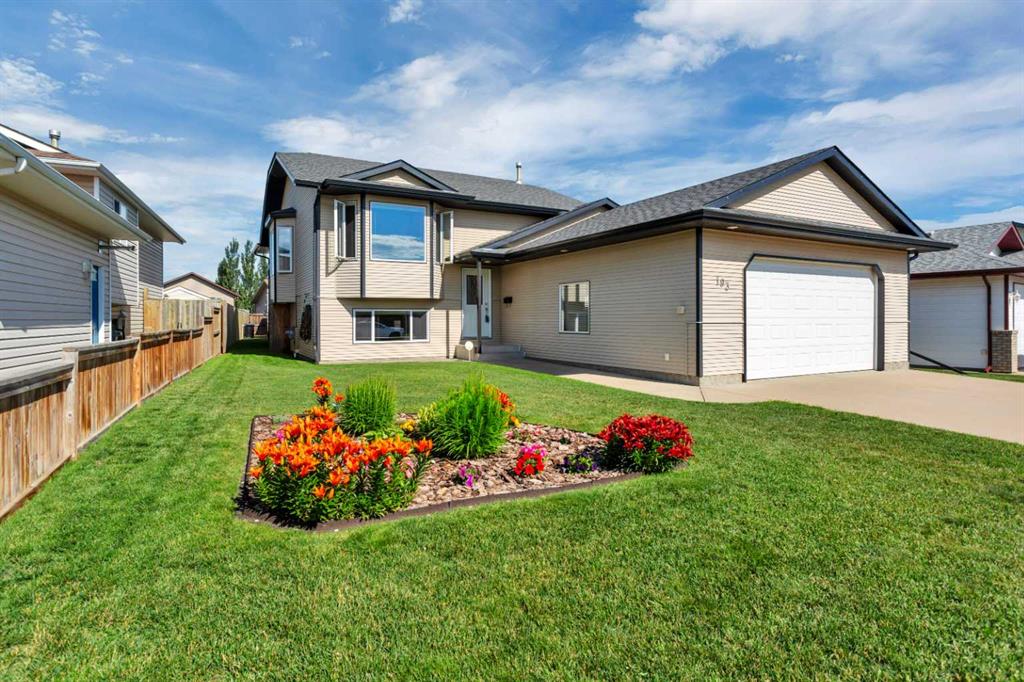 Second View of 193 Westgate Crescent , Harvest Meadows, Blackfalds, Alberta, T0M 0J0
