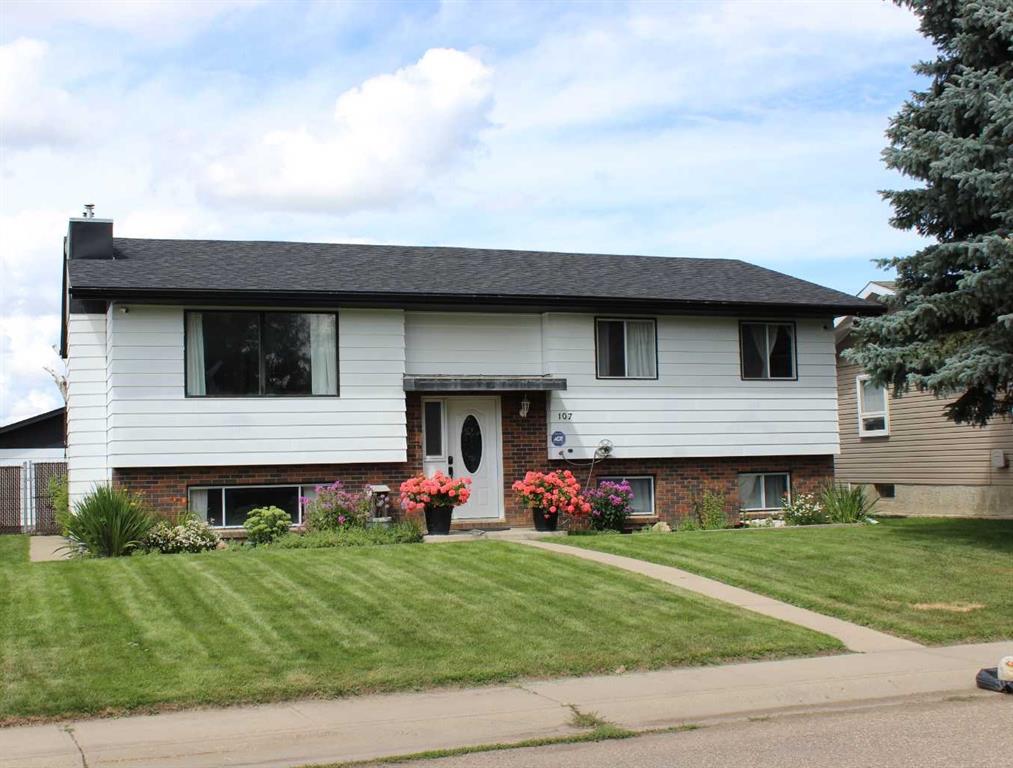 107 Dr Anderson Park Street E, A2246984, Alberta,