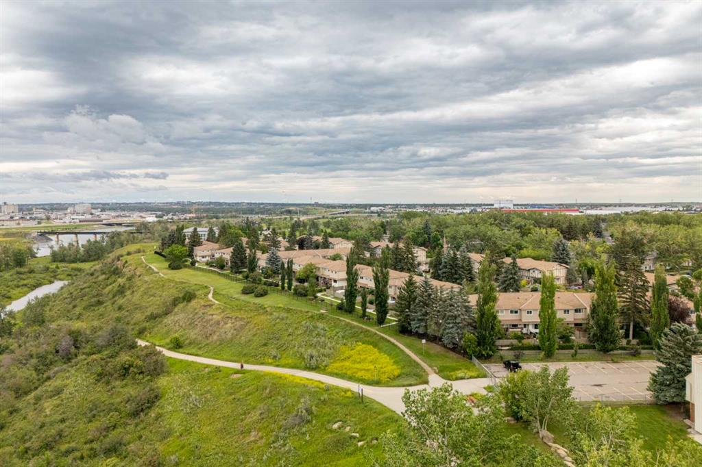 47N, 203 Lynnview Road SE, A2246997, Alberta,