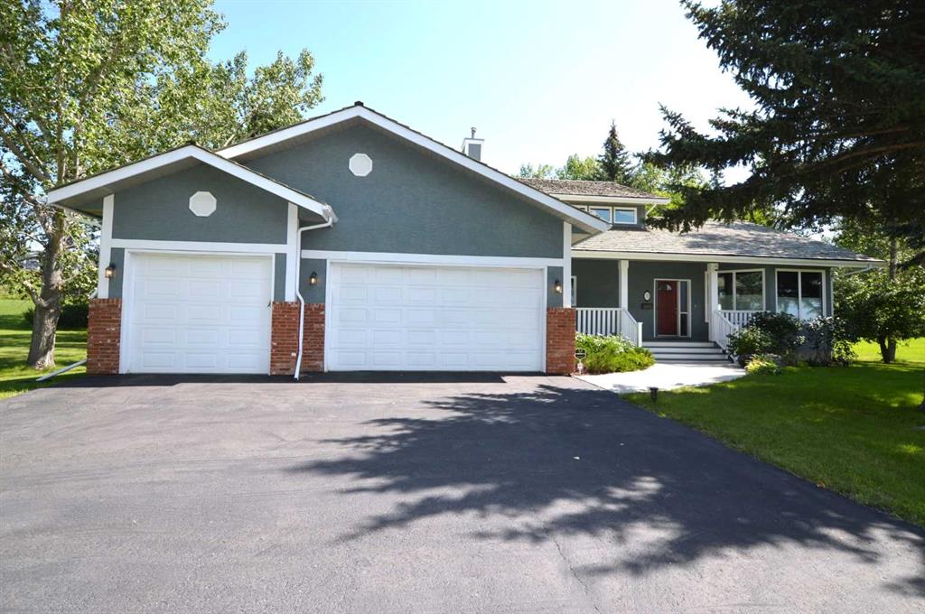 31 Pinecone Lane SW, A2247011, Alberta,