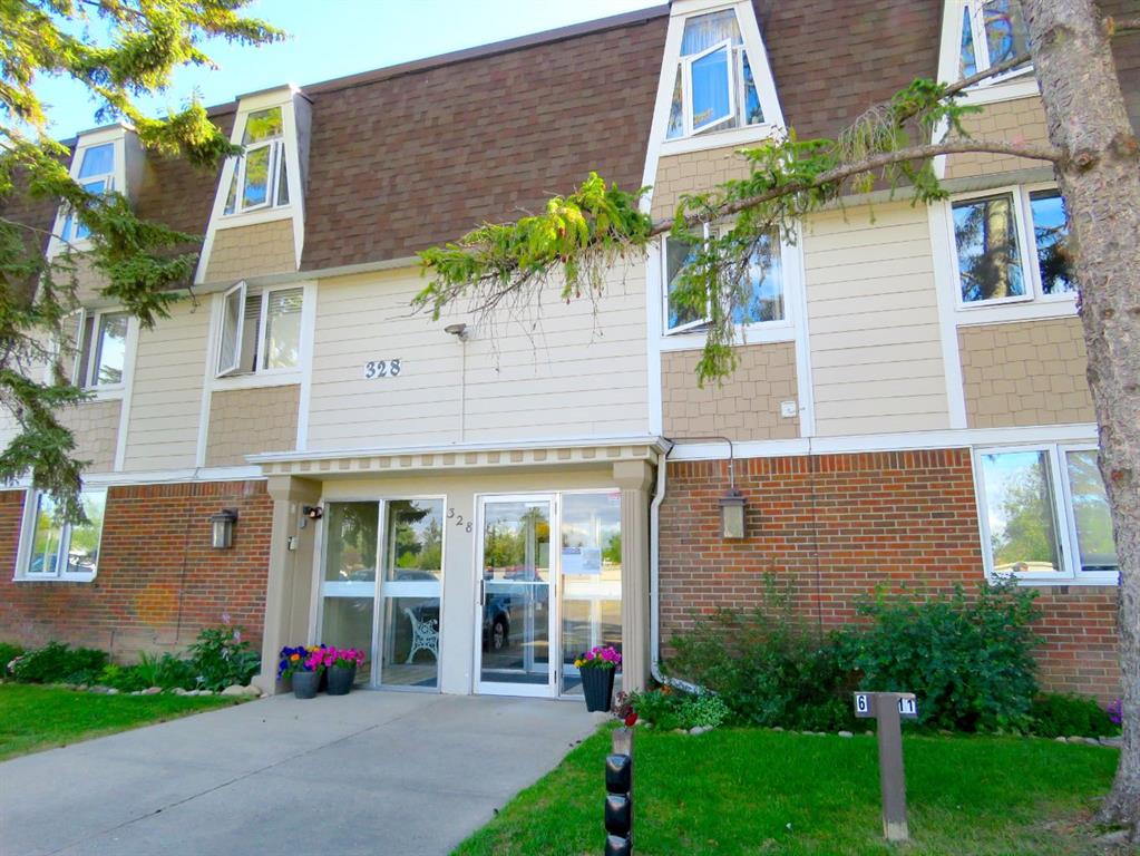 204, 328 Cedar Crescent SW, A2247053, Alberta,