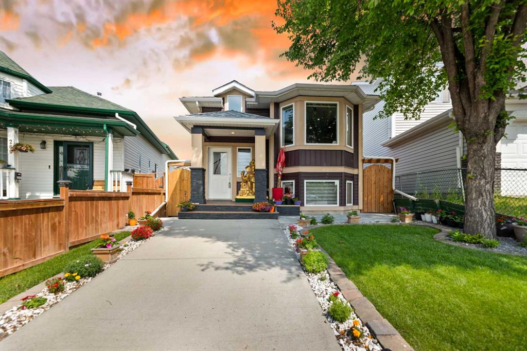 265 Martinglen Way NE, A2247077, Alberta,