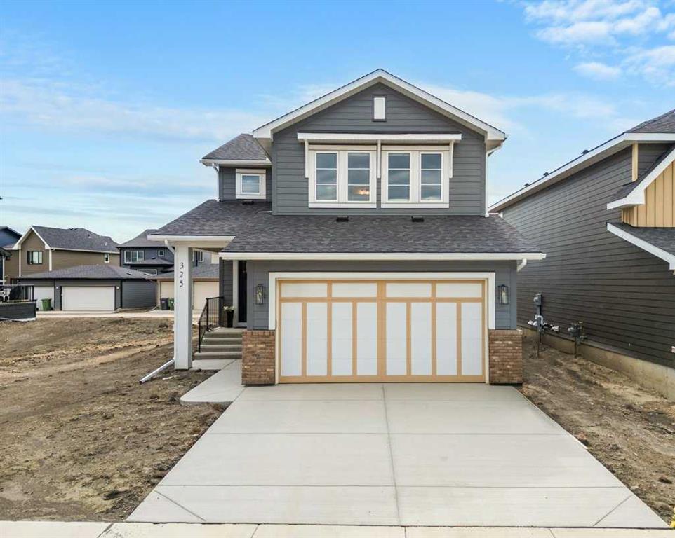325 Grayling Manor , A2247081, Alberta,