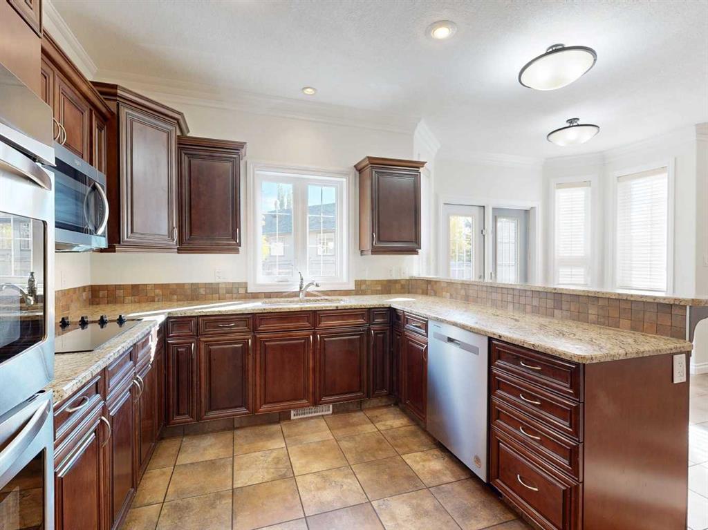Fifth View of 9311 Wedgewood Drive S, Wedgewood, Wedgewood, Alberta, T8W 2G6