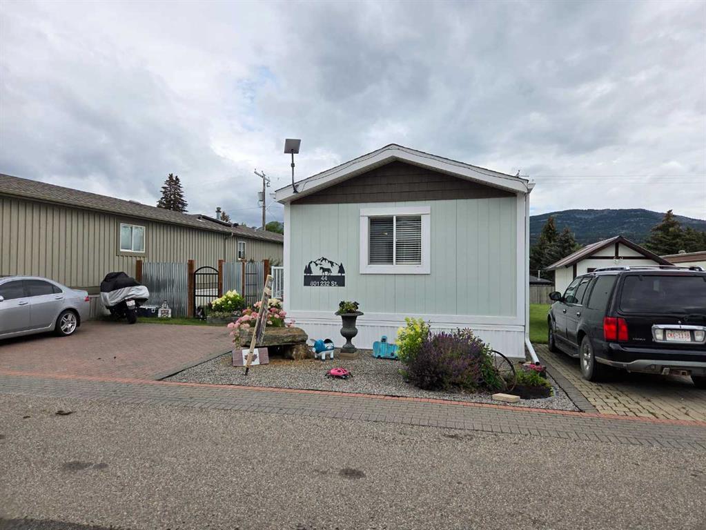 Second View of 44, 801 232 Street , NONE, Hillcrest, Alberta, T0K1C0