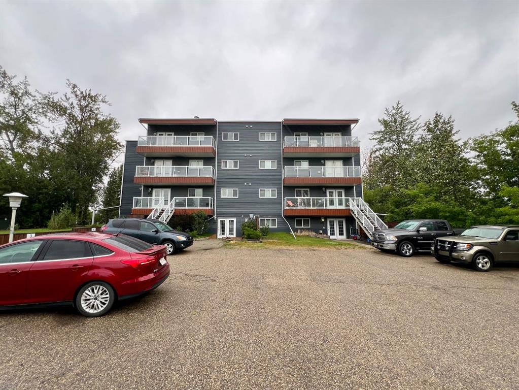 305, 5519 Kerry Wood Drive , A2247248, Alberta,