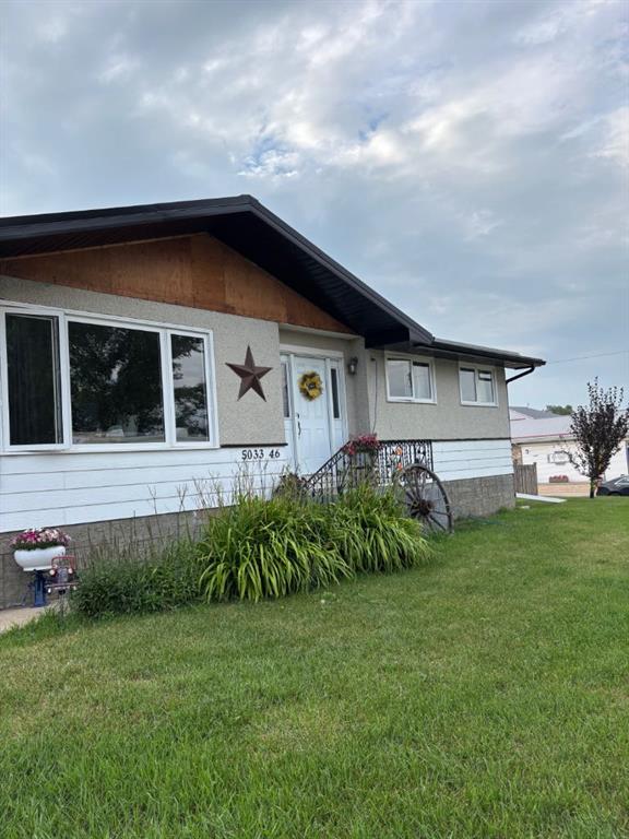 Second View of 5033 46 Street , Sedgewick, Sedgewick, Alberta, T0B4C0