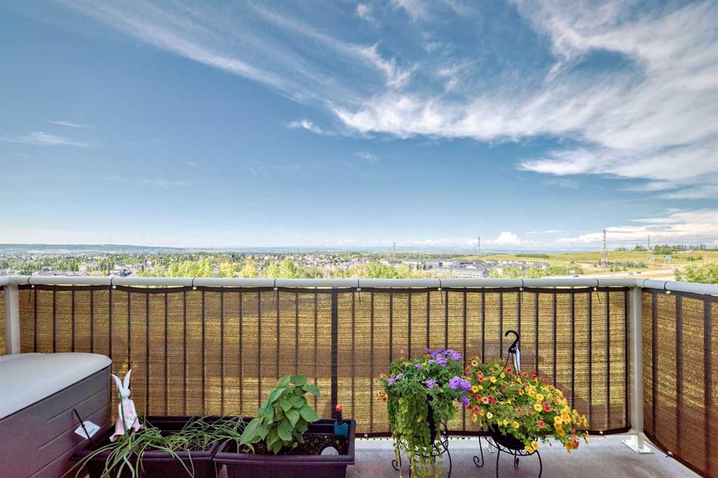 11, 145 Rockyledge View NW, A2247272, Alberta,