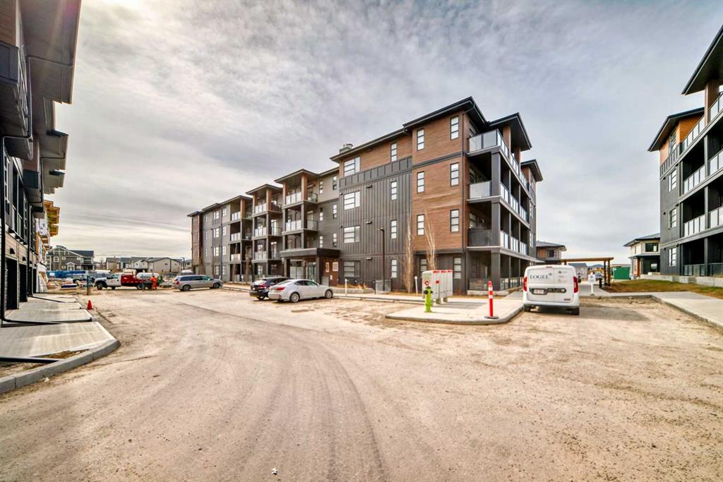 2409, 55 lucas Way NW, A2247289, Alberta,