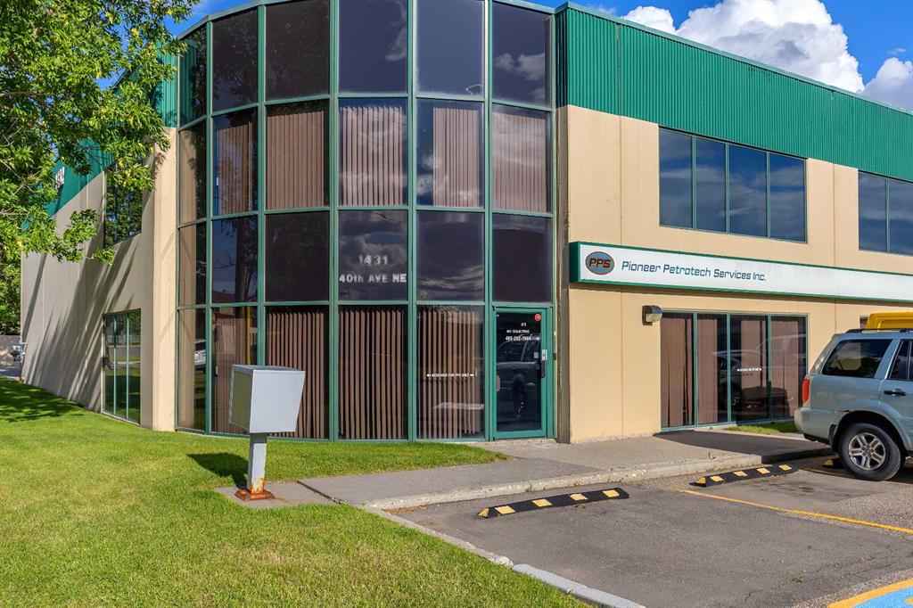 Bay 1, 1431 40 Avenue NE, A2247436, Alberta,