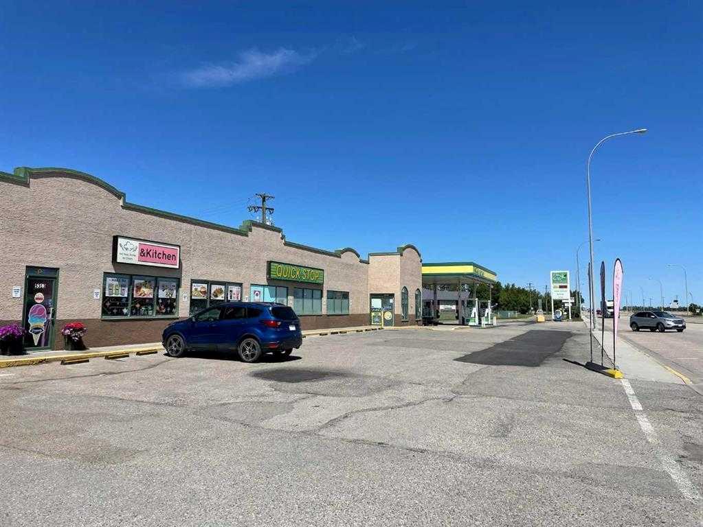 5313 1 Street W, A2247440, Alberta,