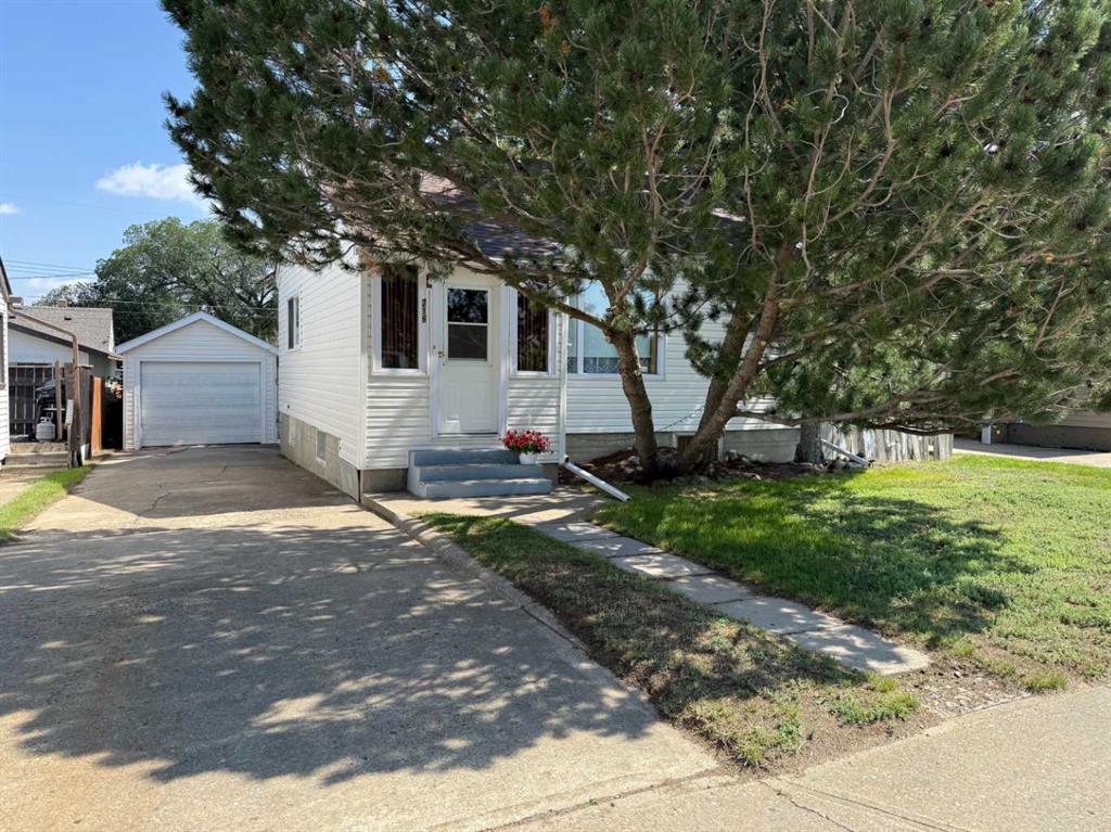 Third View of 216 2 Street W, NONE, Bow Island, Alberta, T0K 0G0