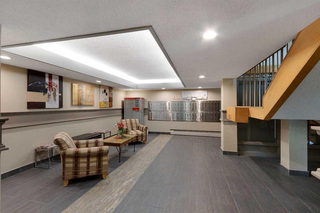 Fifth View of 326, 820 89 Avenue SW, Haysboro, Calgary, Alberta, T2V 4N9