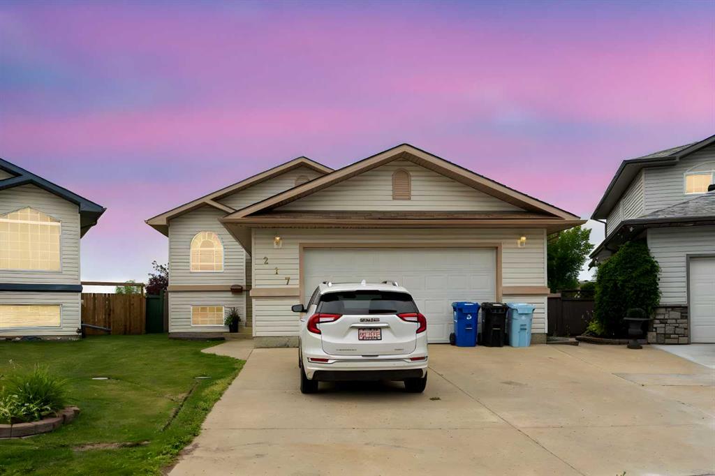 217 Smallwood Street , A2247515, Alberta,