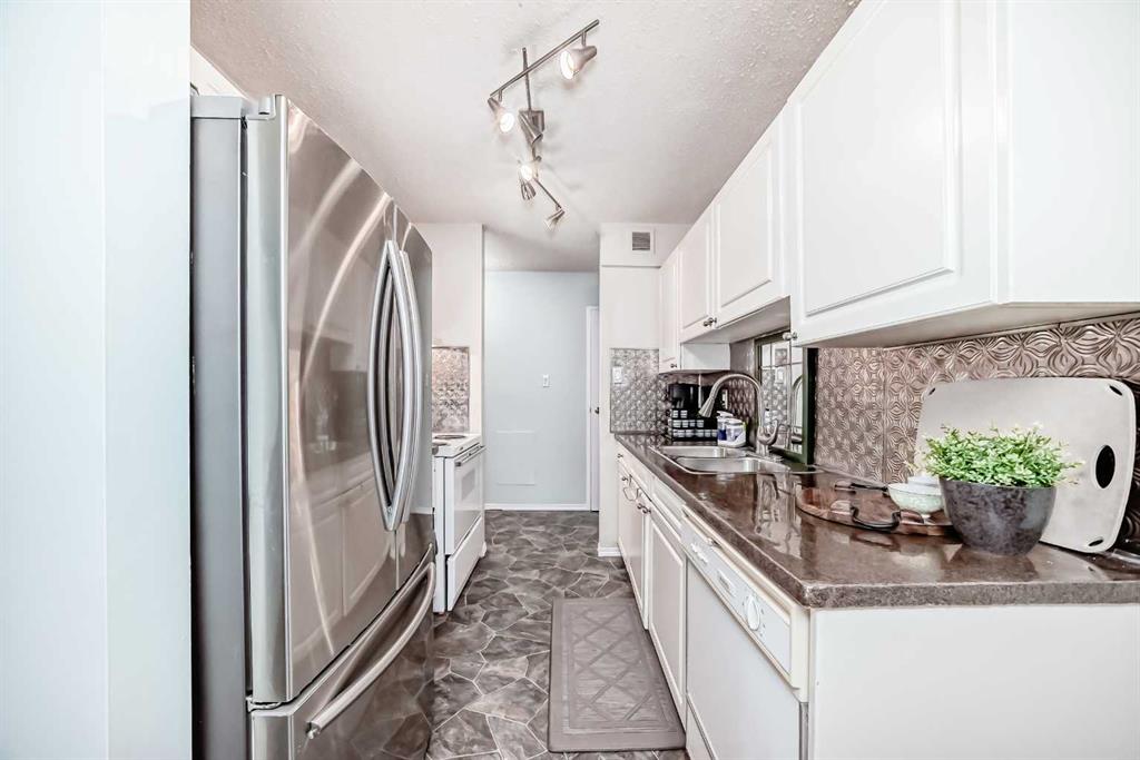 Fourth View of 191, 8948 Elbow Drive SW, Haysboro, Calgary, Alberta, T2V 0H9