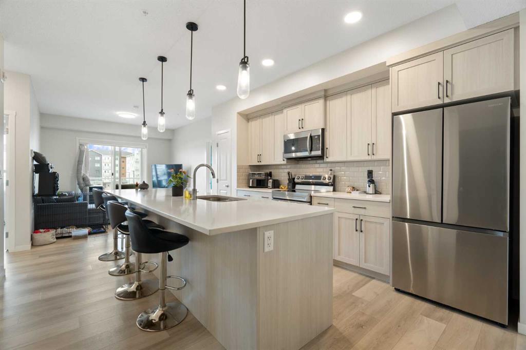 308, 80 Carrington Plaza NW, A2247562, Alberta,